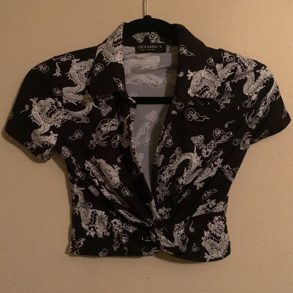 Cropped Small Liz & Sara Sexy Black and White Blazer Dragon Print